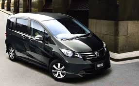 Freed Hitam tahun 2013 type PSD