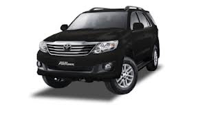 Toyota Fortuner Diesel tahun 2013 Disewakan call 021 7099 5161